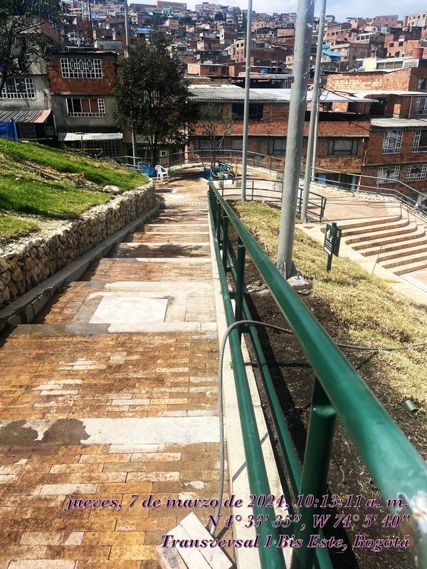 Puentes, barandas y cerramientos: obra de Star Group Ingeniería, foto 2