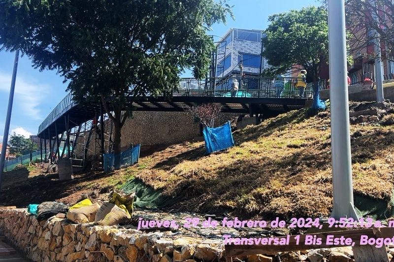 Puentes, barandas y cerramientos: obra de Star Group Ingeniería, foto 4